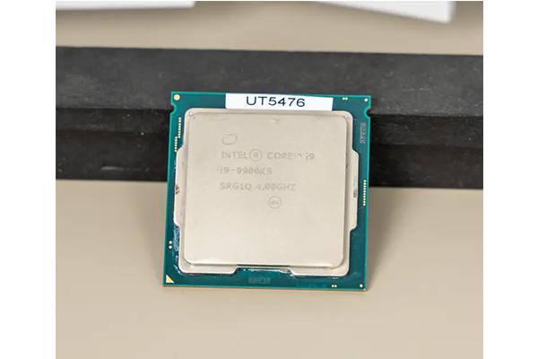 Intel酷睿i9-9900KS处理器-1.jpg