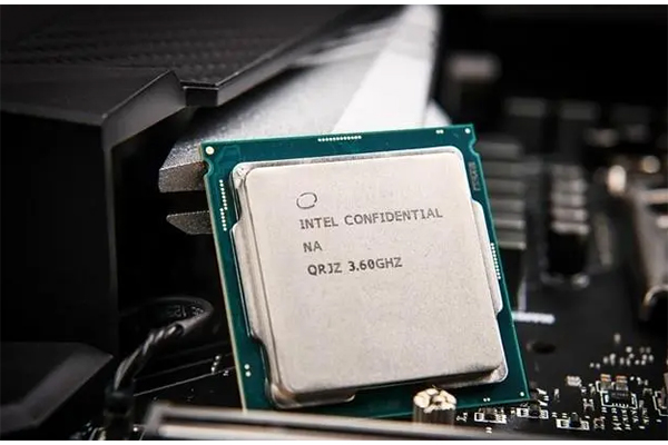 Intel酷睿i9-9900K处理器-2.jpg