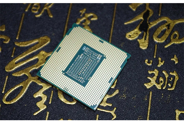 Intel酷睿7-9700KF处理器-4.jpg
