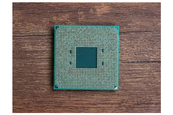 AMD锐龙7-2700X处理器-3.jpg