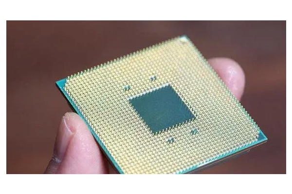 AMD锐龙5-7600X-2.jpg