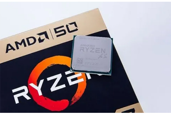 AMD锐龙7-2700X-1.jpg