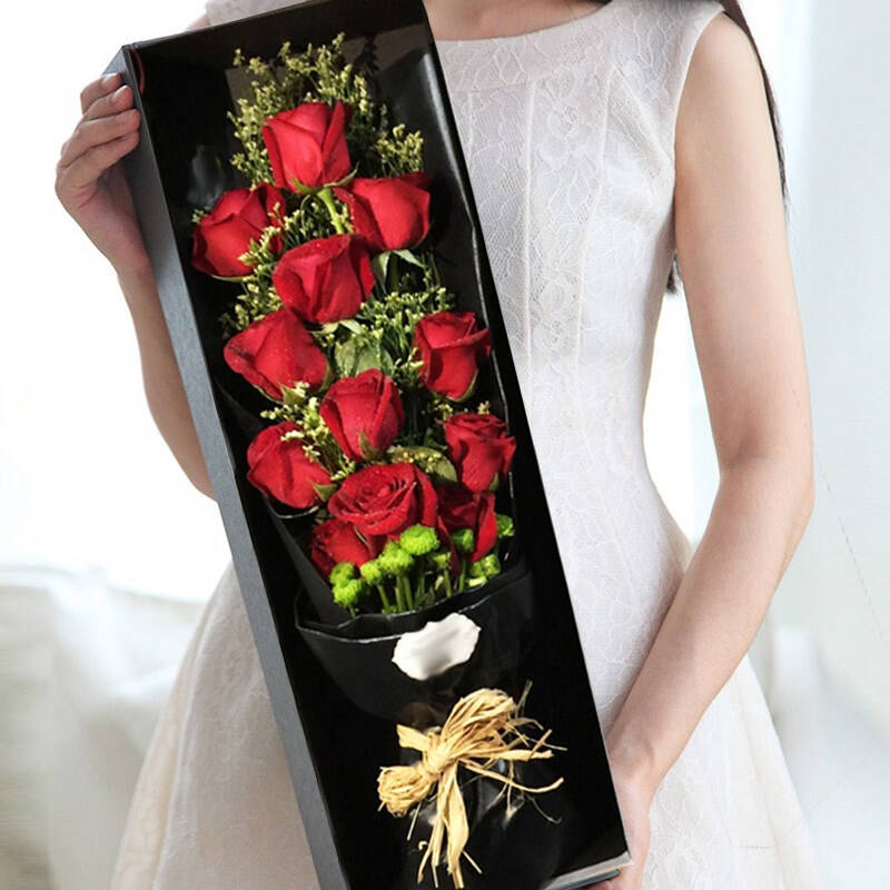 九多花 11朵红玫瑰 花束礼盒