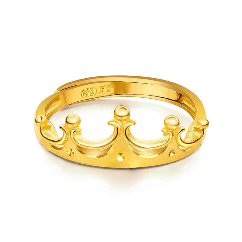 六福珠宝 磨砂皇冠黄金戒指