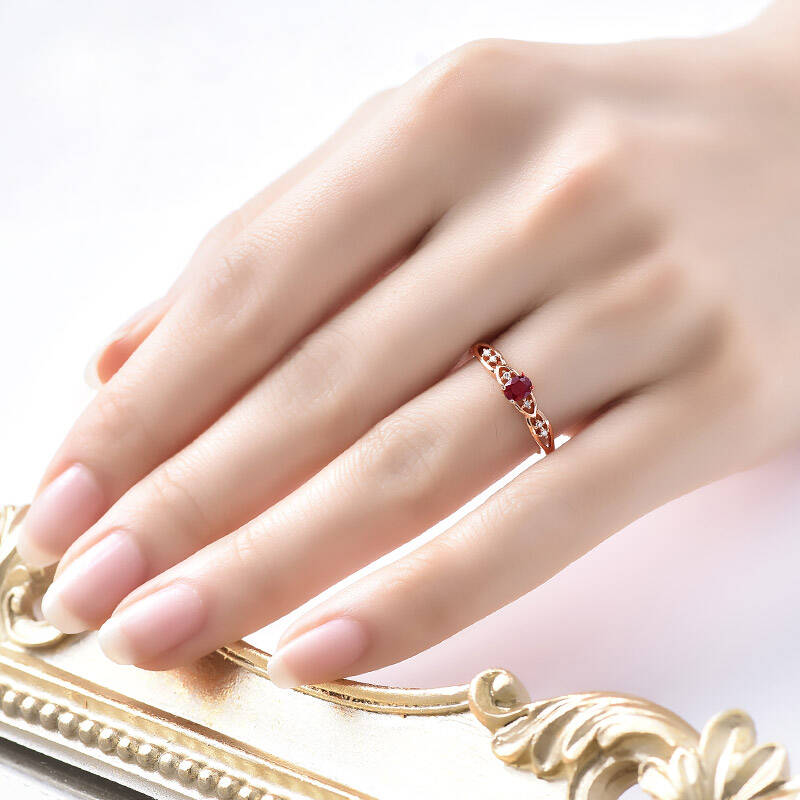 ENZO 玫瑰金镶嵌红宝石戒指