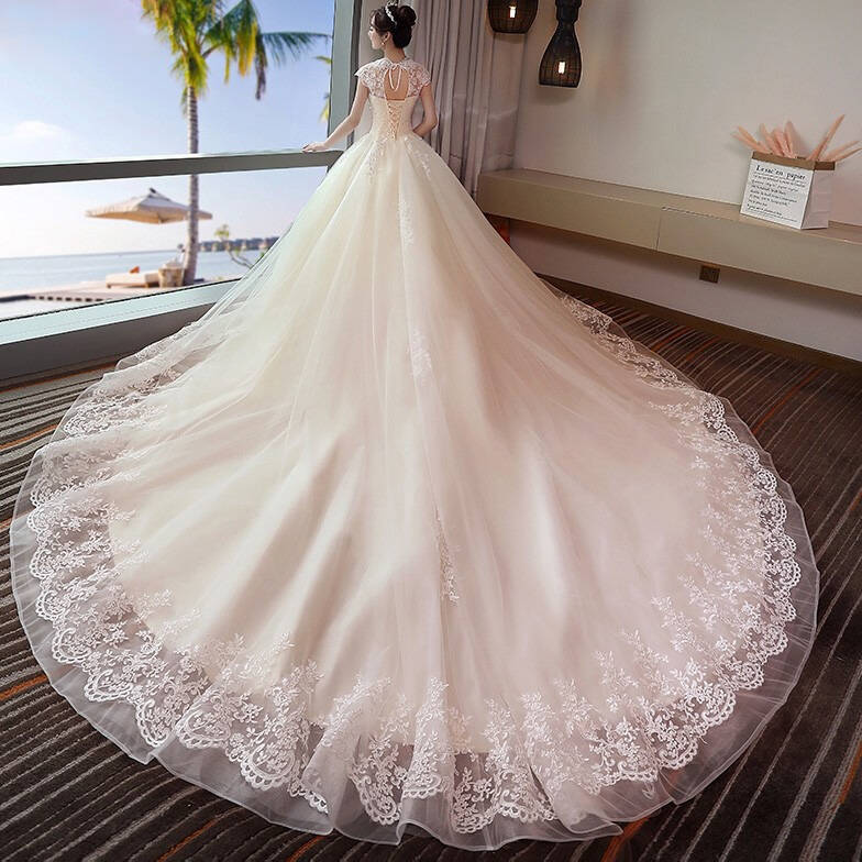 今年最流行的婚纱款式排行榜