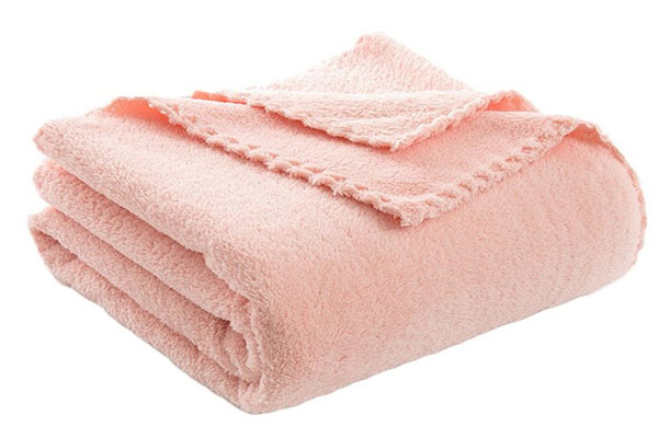 浴巾买纯棉好还是超细纤维