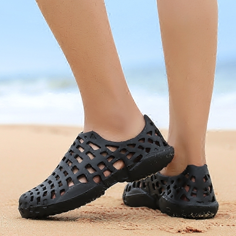海边男夏季防滑包头软底沙滩拖鞋