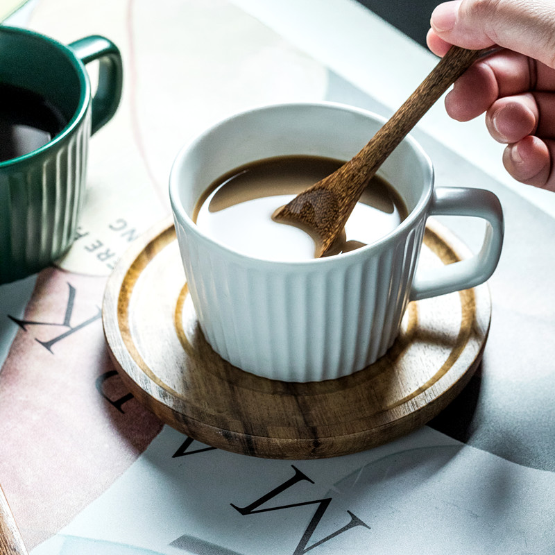 咖啡杯欧式小奢华网红精致日式ins风家用陶瓷酸奶杯碟子器具套装
